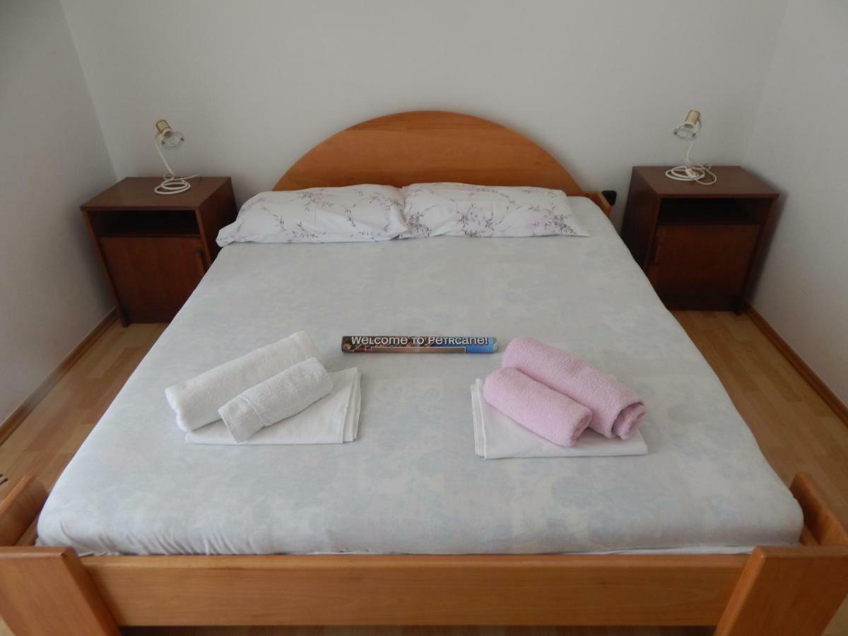 Apartman Duje Petrčane Zewnętrze zdjęcie
