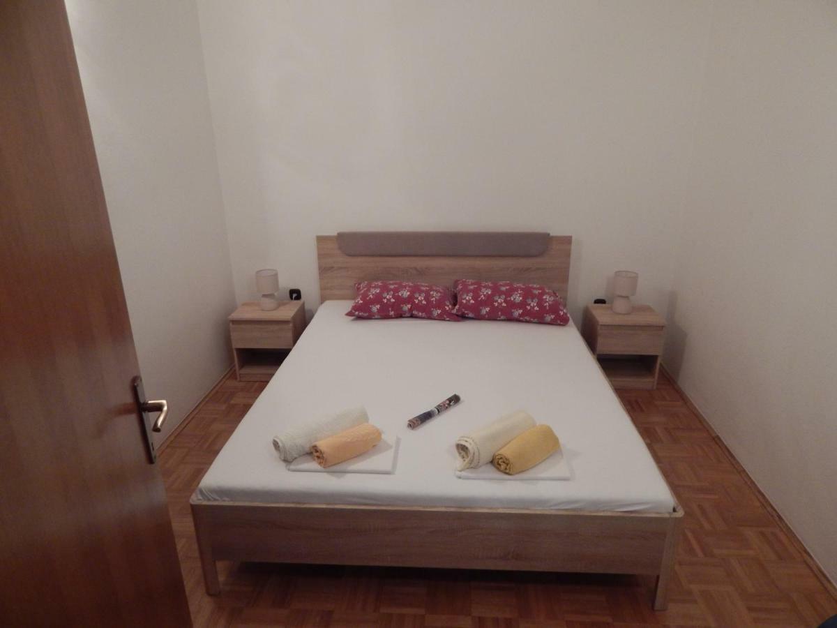 Apartman Duje Petrčane Zewnętrze zdjęcie
