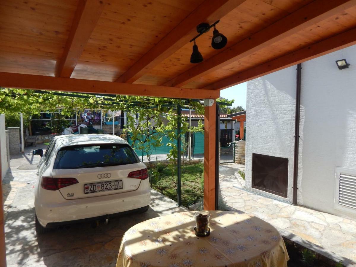 Apartman Duje Petrčane Zewnętrze zdjęcie